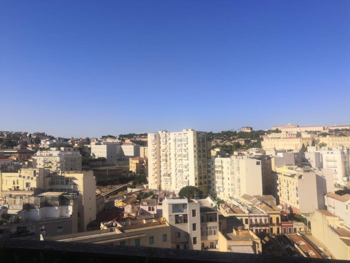 Appartamento Panoramico Cagliari, I Tre Grilli, Centro Exterior photo